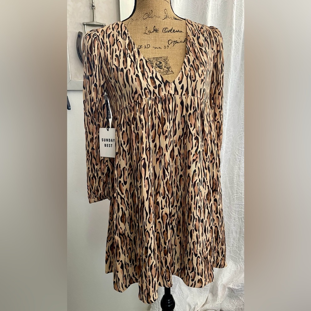 NWT Aritzia Sunday Best Jinx Babydoll Dress Animal Print Long Sleeve Size XXS